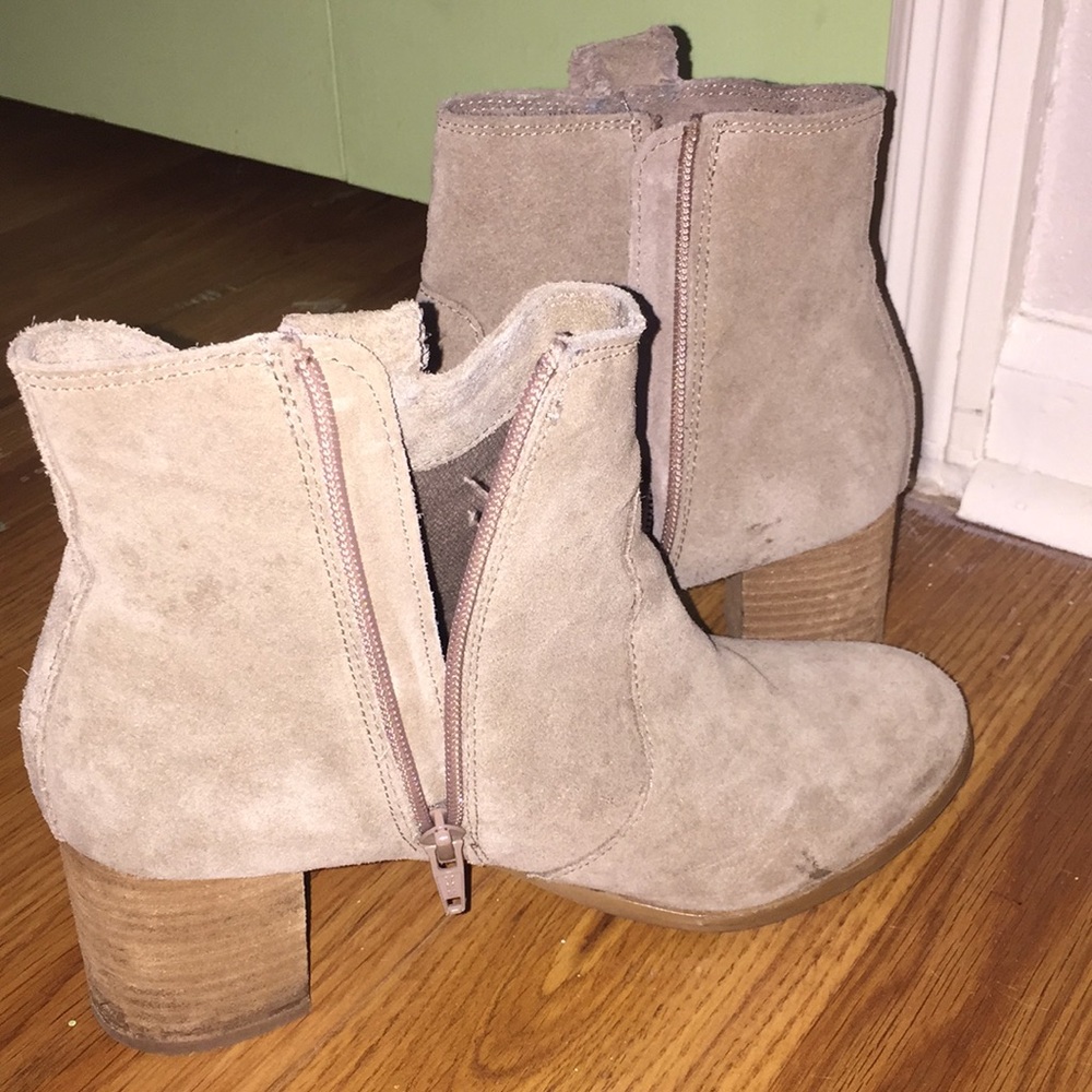 beige booties - Picture 2 of 4